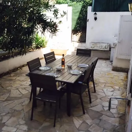 Moderne Centre 65 M² Balcon * Cannes