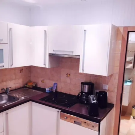 Moderne Centre 65 M² Balcon Apartment